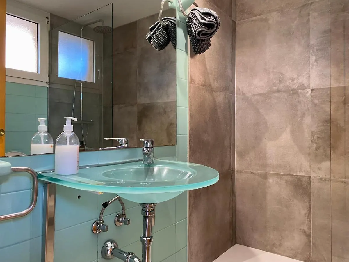 ל'אסטרטיט Sol Apartment 0*,  ספרד