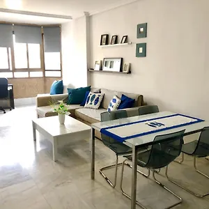 moderno-y-cmodo-loft-1-lnea-de-playa.hotelsincadiz.net/
